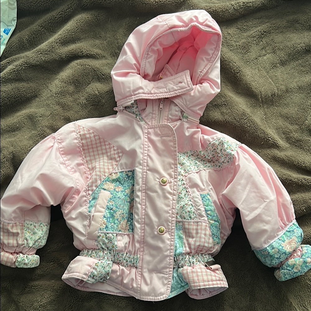 Pink Floral Hooded Jacket - patchwork 90s winter coat. Literally the cutest.